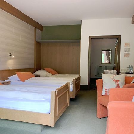 Landhotel Untere Kapfenhardter Muehle Unterreichenbach Kültér fotó