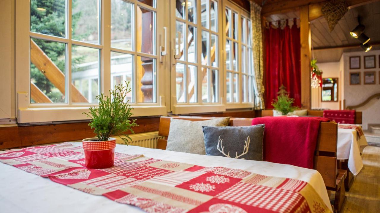 Landhotel Untere Kapfenhardter Muehle Unterreichenbach Kültér fotó