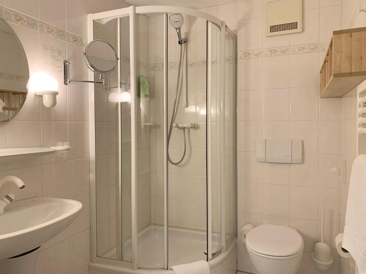 Landhotel Untere Kapfenhardter Muehle Unterreichenbach Kültér fotó