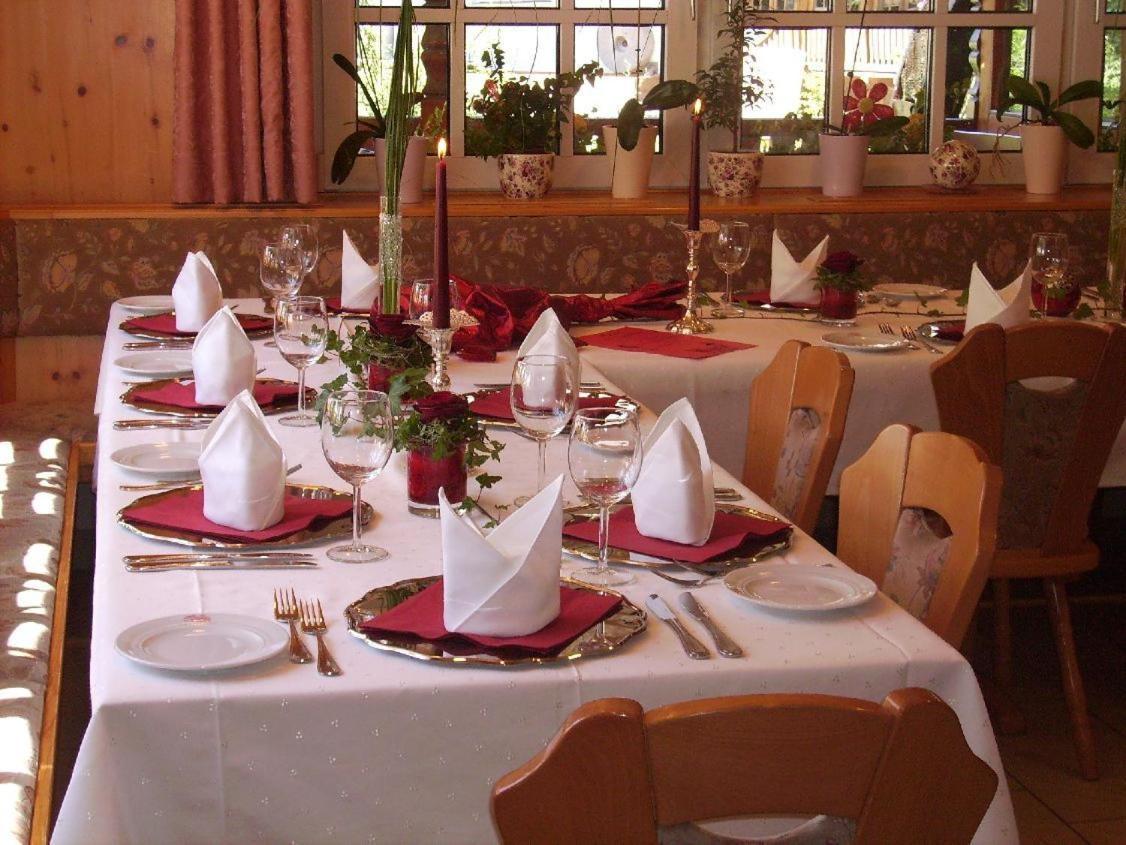 Landhotel Untere Kapfenhardter Muehle Unterreichenbach Kültér fotó