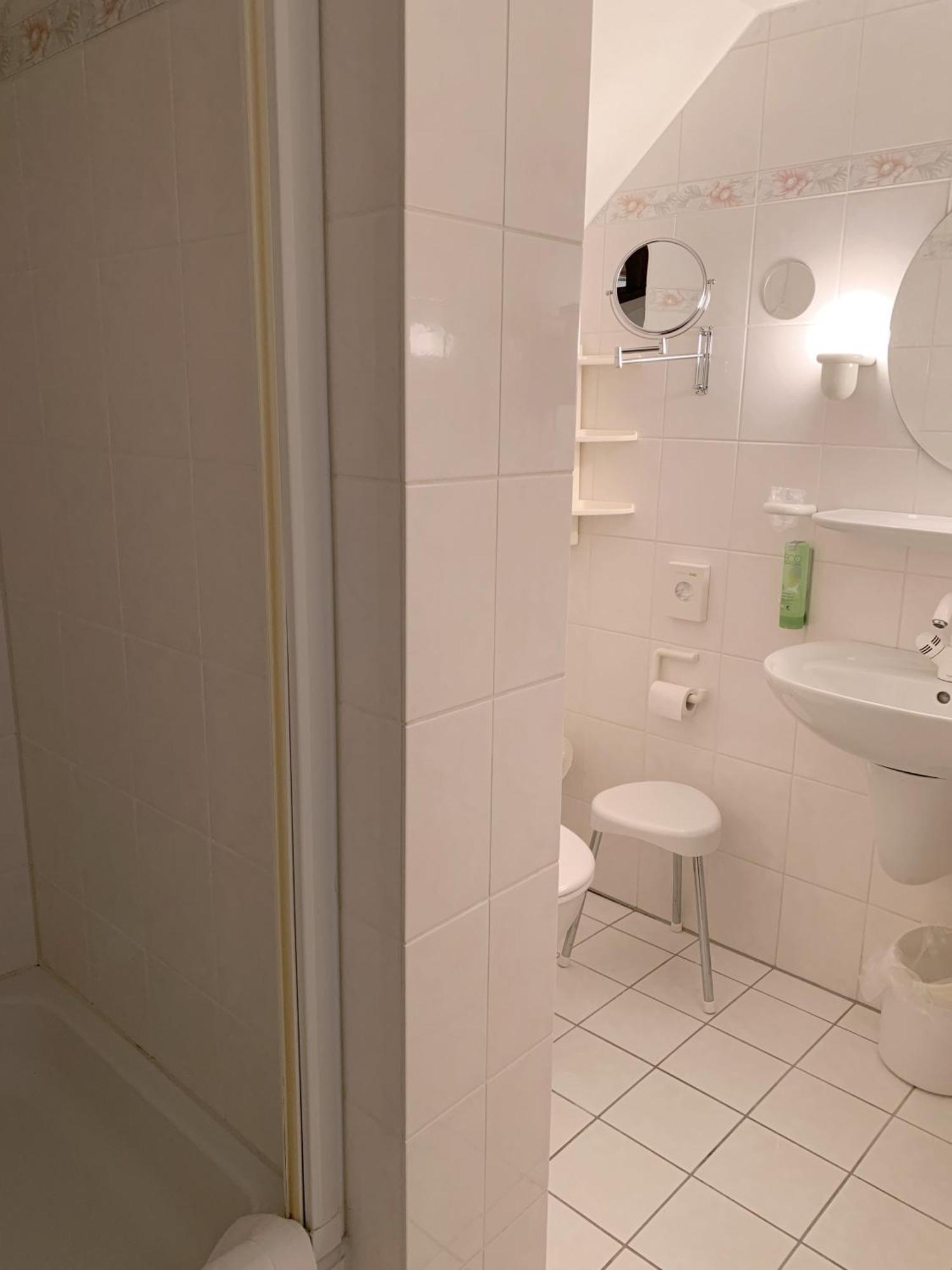 Landhotel Untere Kapfenhardter Muehle Unterreichenbach Kültér fotó